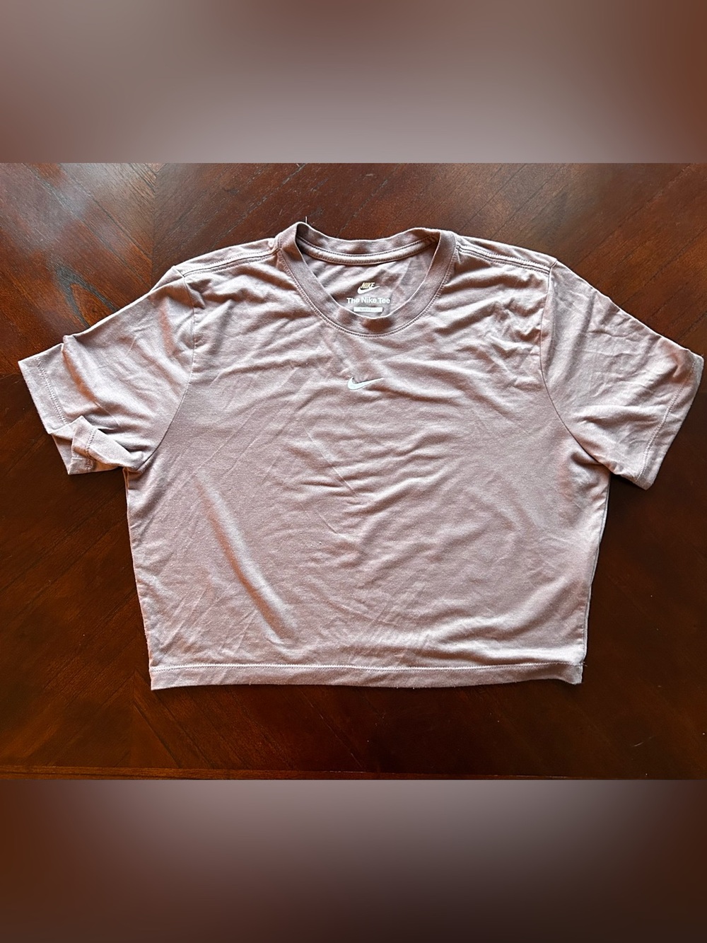 Nike Women’s Mauve Cropped Performance Tee size L